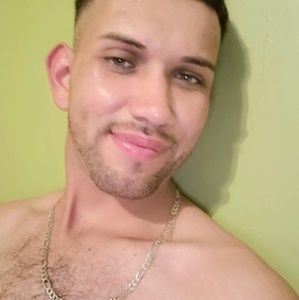 Meet your Posher, Juan patiño